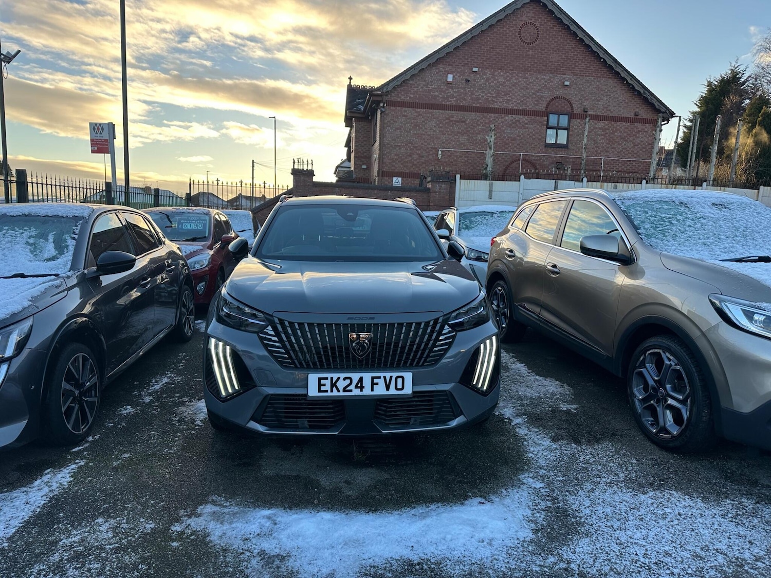 Used Peugeot 2008 2024 for sale - 77103652: Photo 9