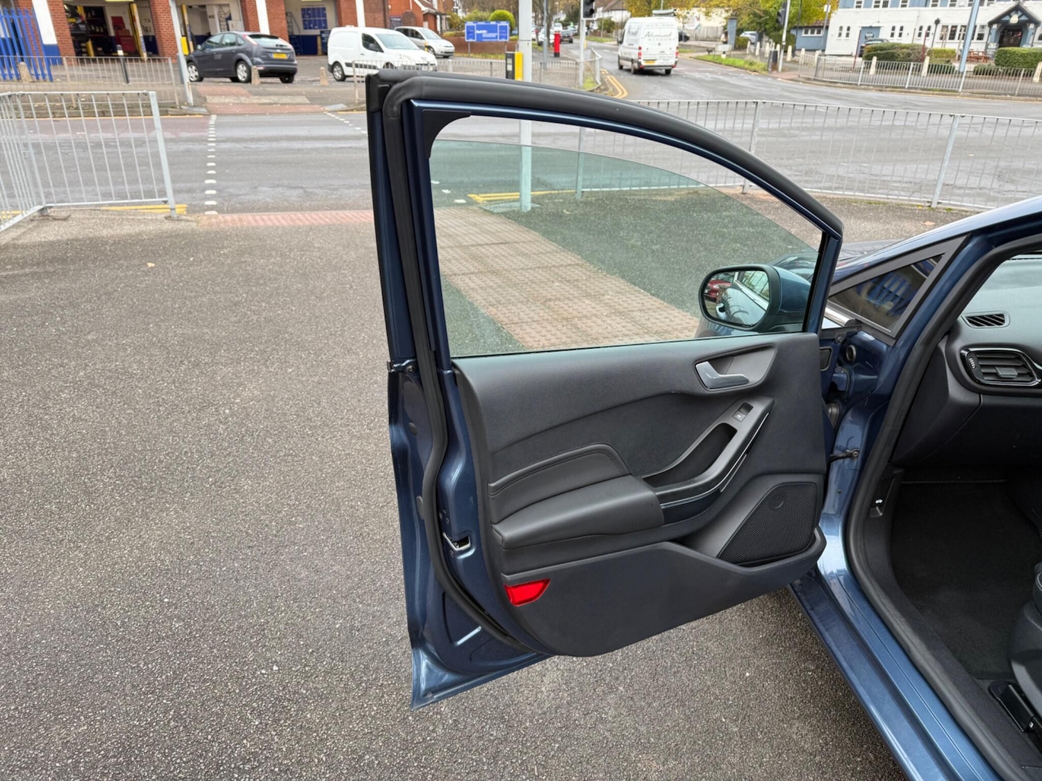 Used Ford Fiesta 2022 for sale - 76425442: Photo 32