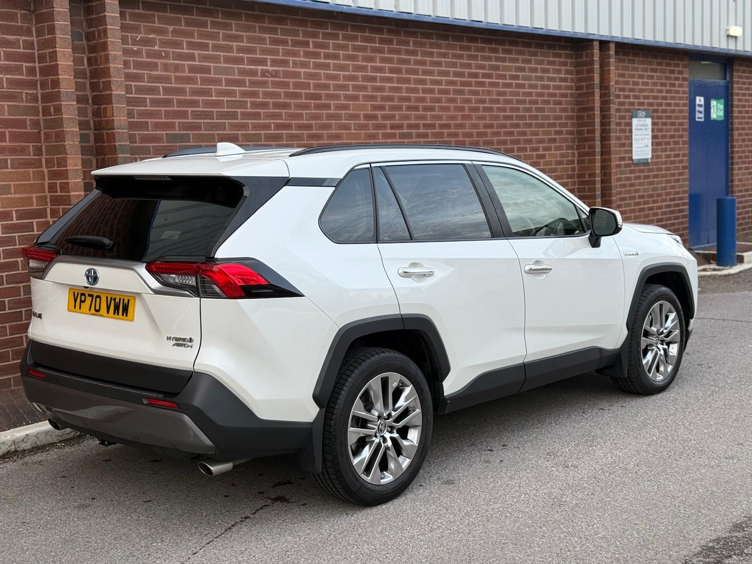 Used Toyota RAV4 2020 for sale - 76568212: Photo 6