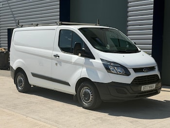 Used Ford Transit Custom 2017 for sale - 79264149: Photo