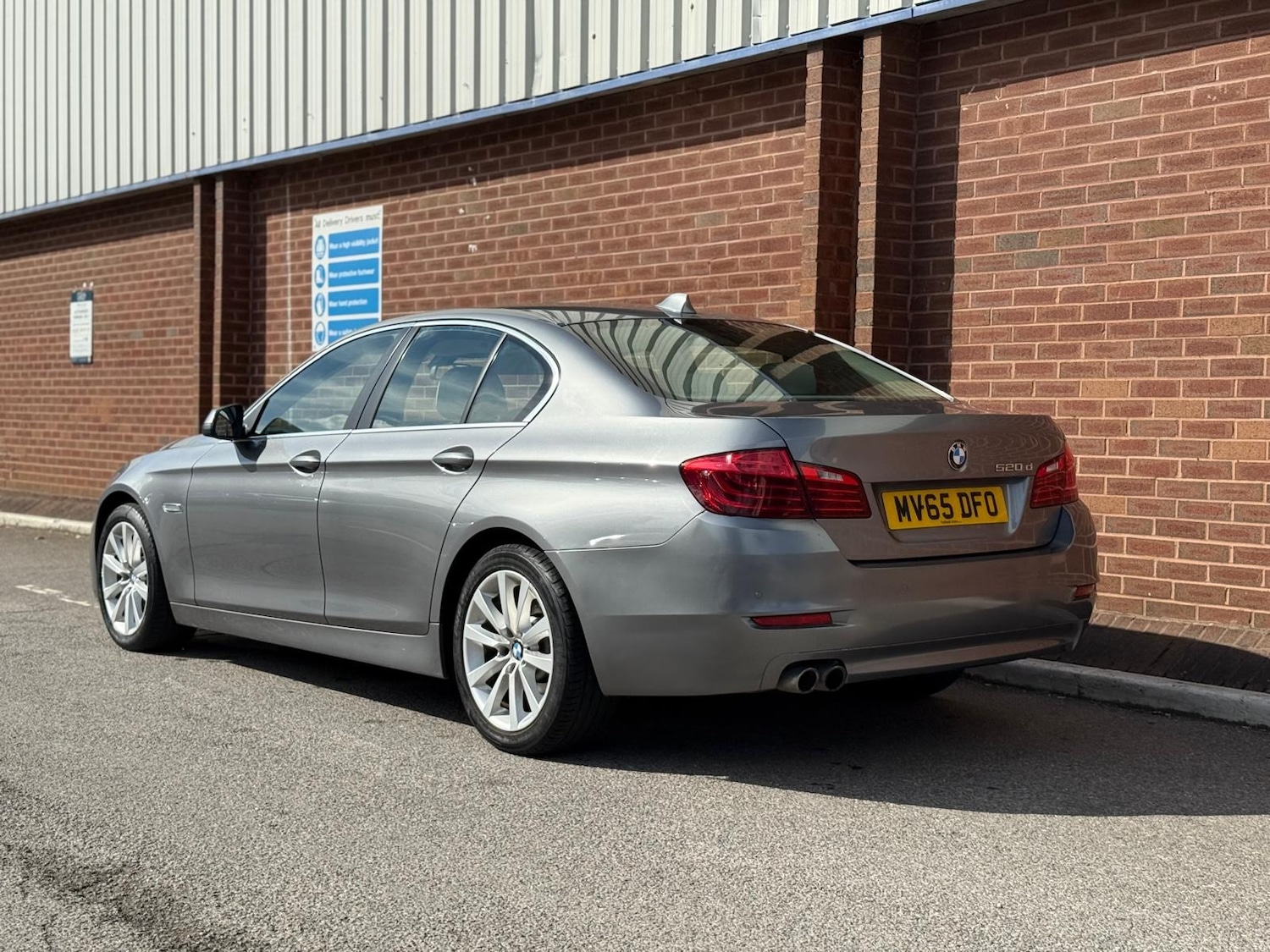 Used BMW 5 Series 2015 for sale - 76046957: Photo 5