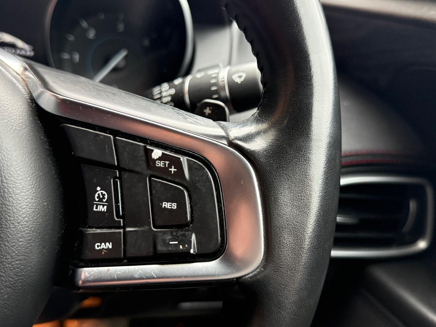 Used Jaguar XE 2017 for sale - 76422098: Photo 14