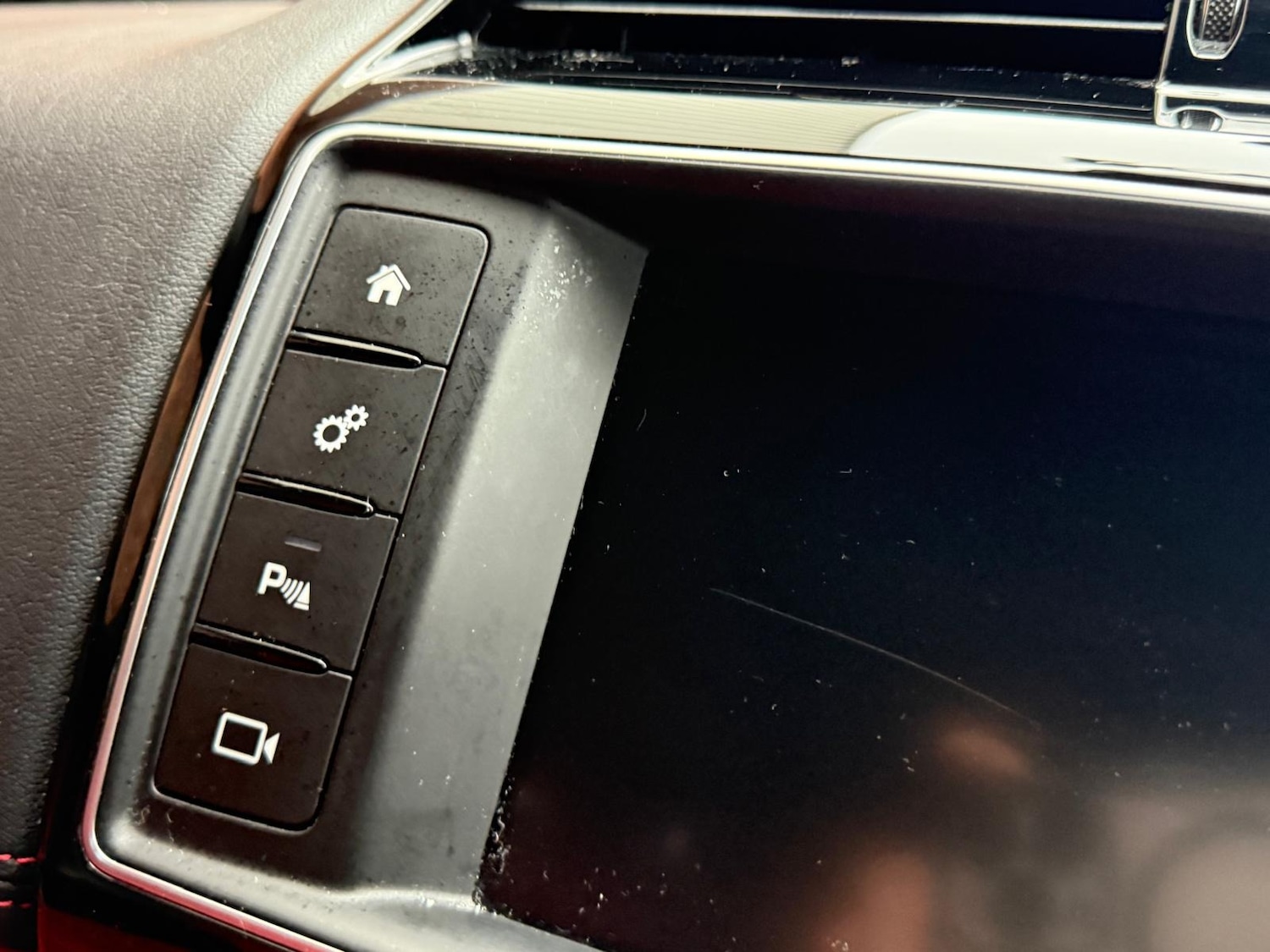 Used Jaguar XE 2017 for sale - 76422098: Photo 15