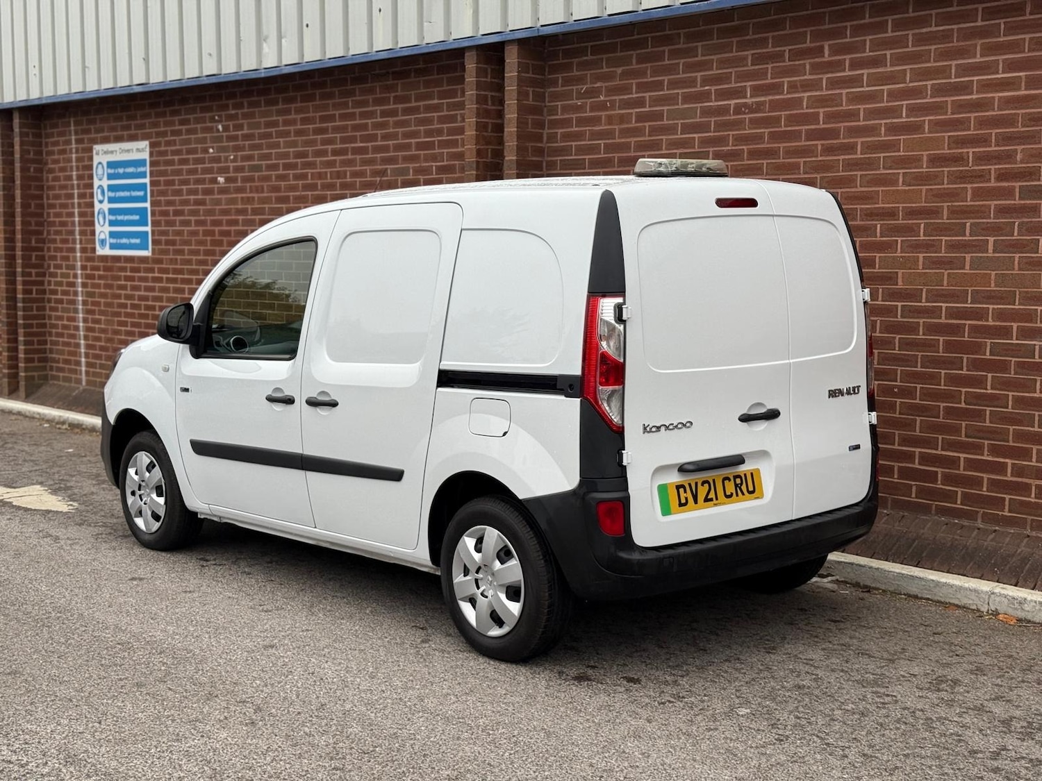 Used Renault Kangoo 2021 for sale - 76274888: Photo 5