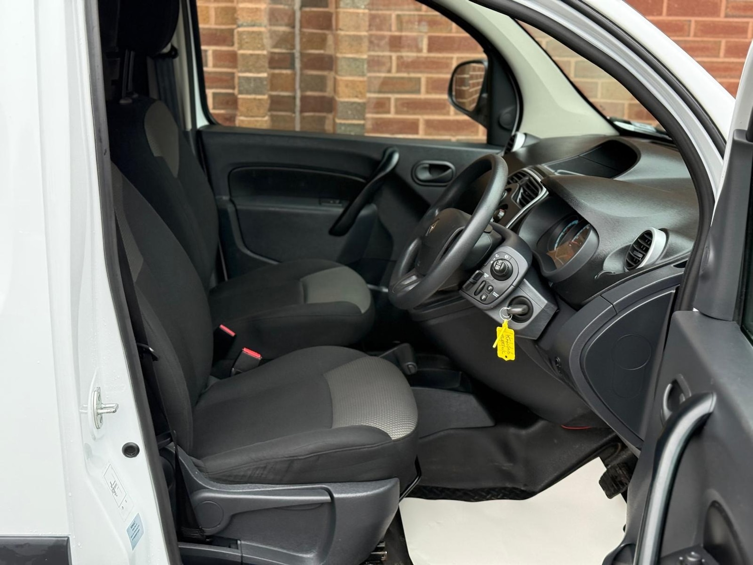 Used Renault Kangoo 2021 for sale - 76274888: Photo 8