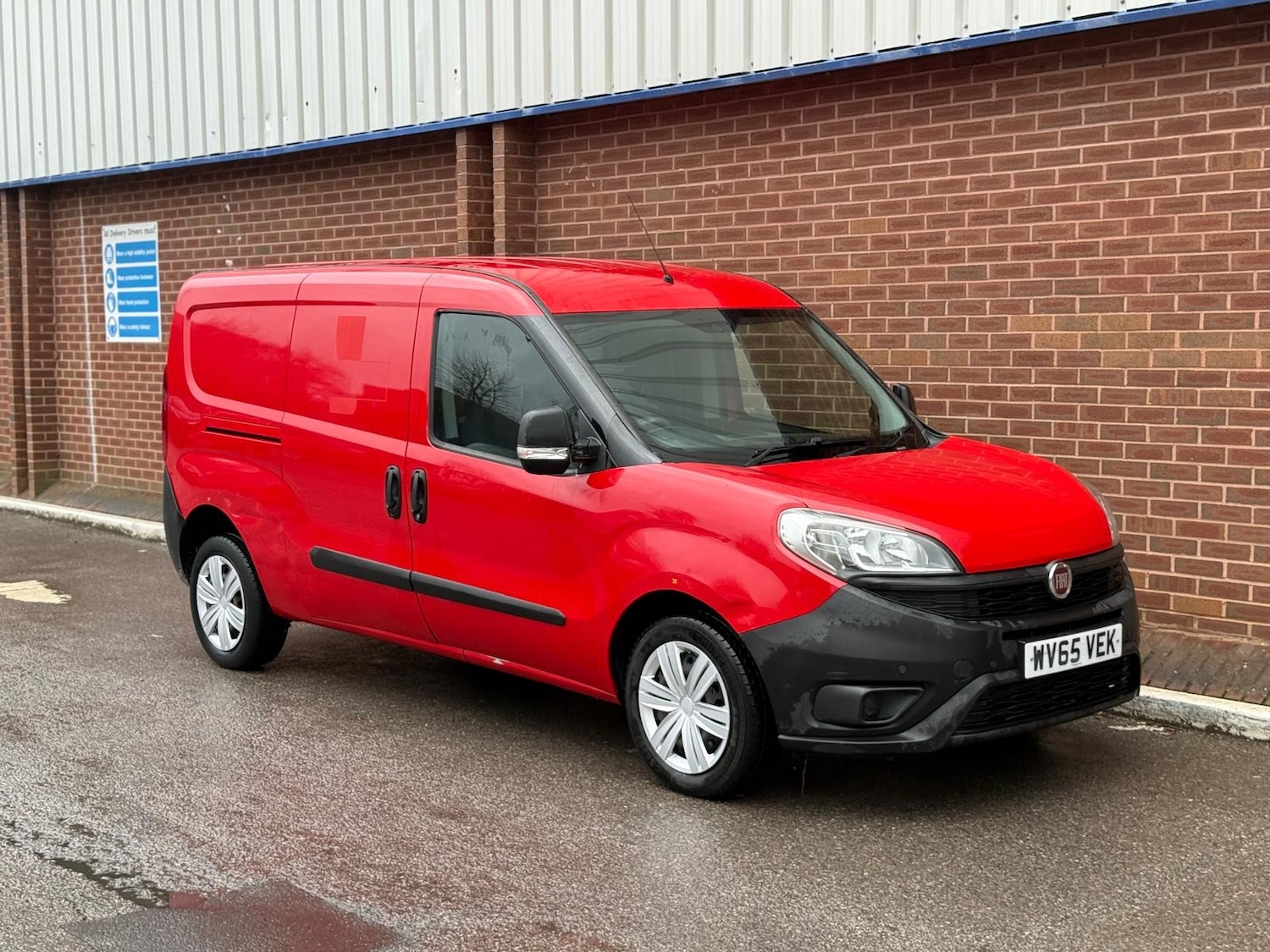 Used Fiat Doblo 2015 for sale - 76920129: Photo 2