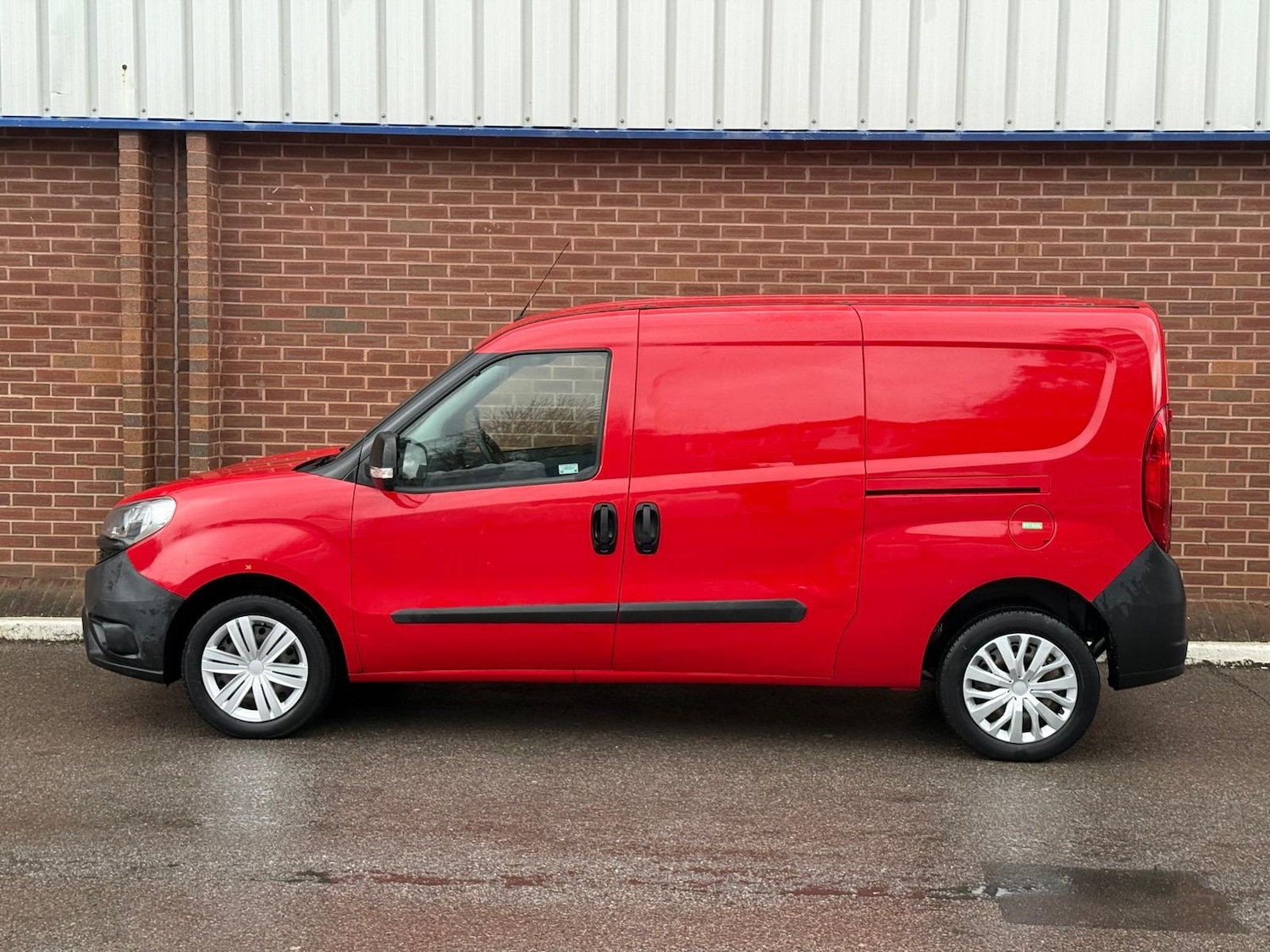 Used Fiat Doblo 2015 for sale - 76920129: Photo 3
