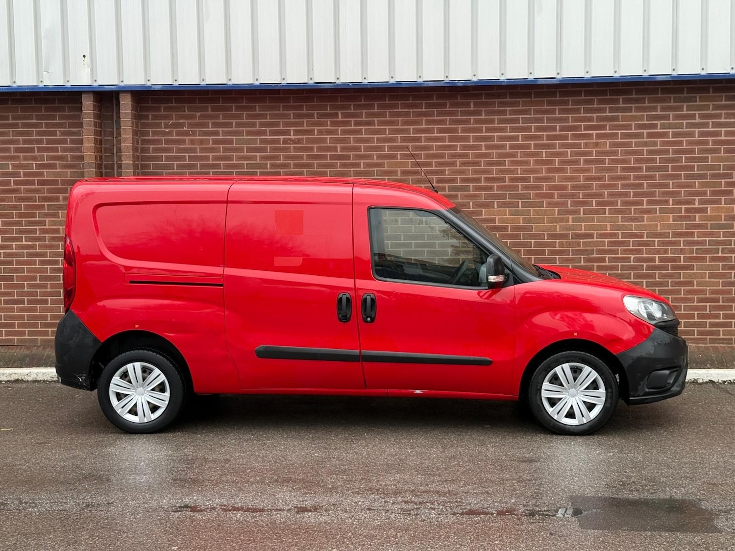 Used Fiat Doblo 2015 for sale - 76920129: Photo 4