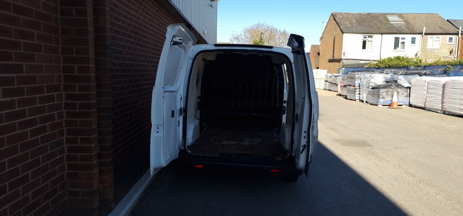 Used Nissan NV200 2018 for sale - 77932964: Photo 10