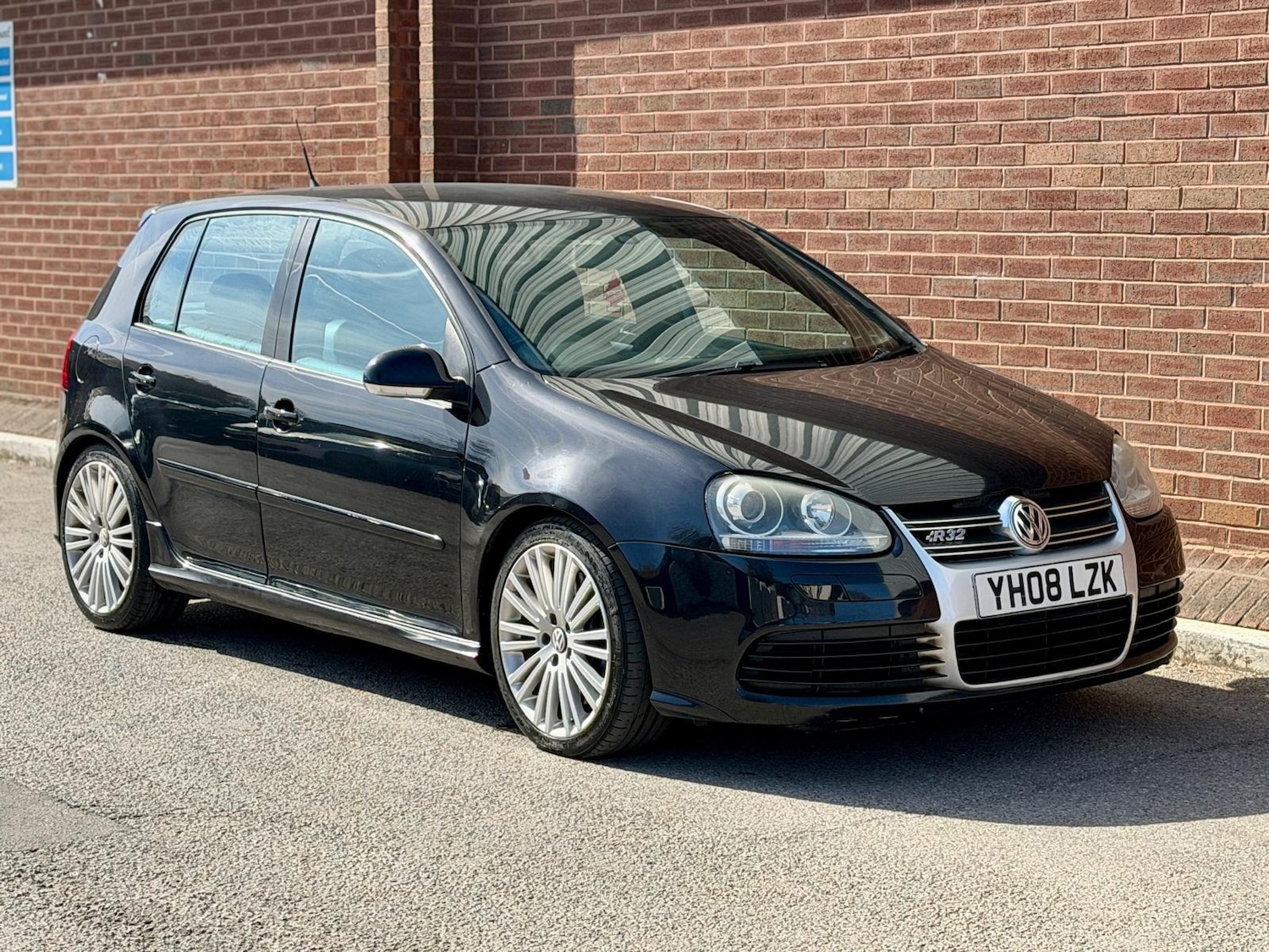 Used Volkswagen Golf 2008 for sale - 77974672: Photo 2