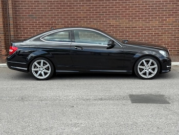 Used Mercedes-Benz C-Class 2015 for sale - 75131784: Photo