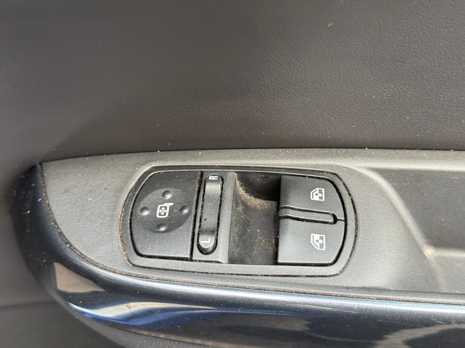 Used Vauxhall Corsa 2016 for sale - 76845213: Photo 14