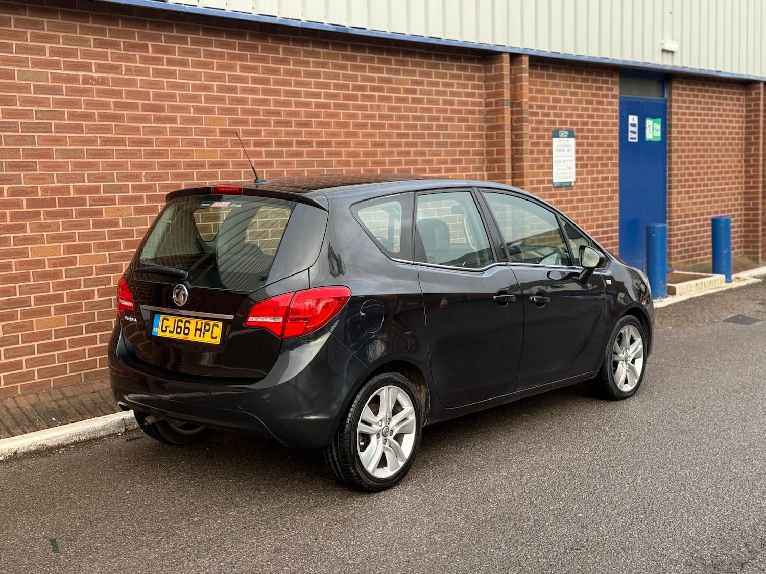 Used Vauxhall Meriva 2016 for sale - 76750204: Photo 6