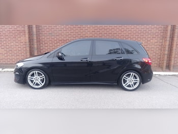 Used Mercedes-Benz B Class 2017 for sale - 77562689: Photo
