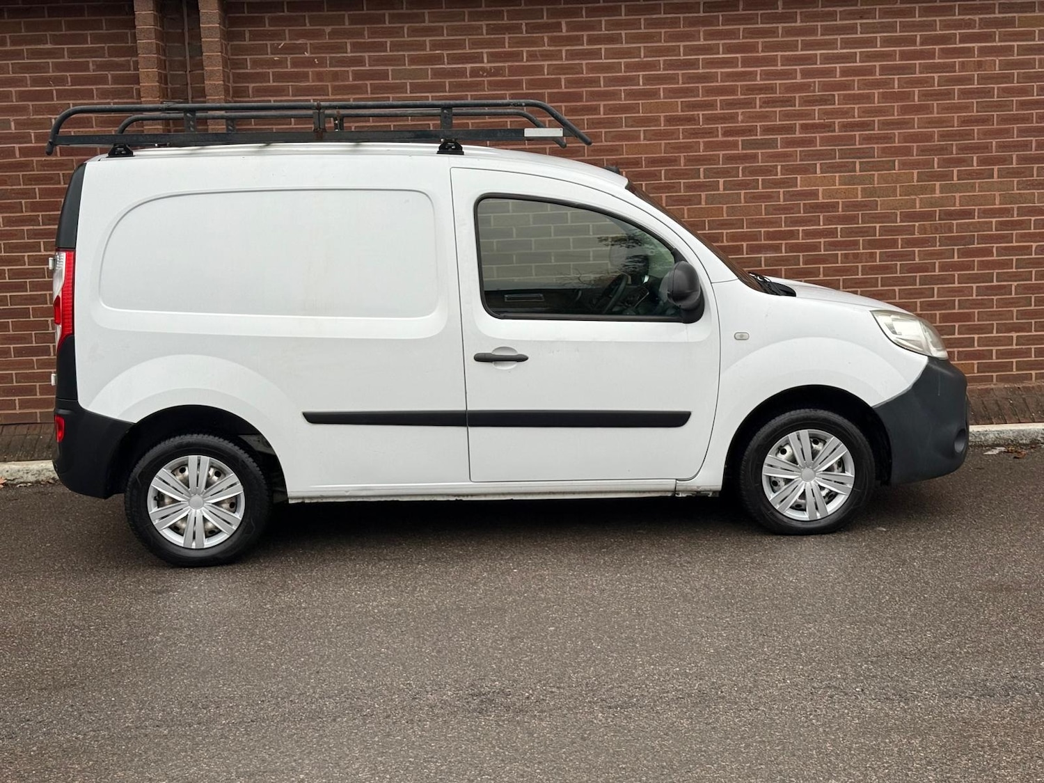 Used Renault Kangoo 2014 for sale - 76749266: Photo 4