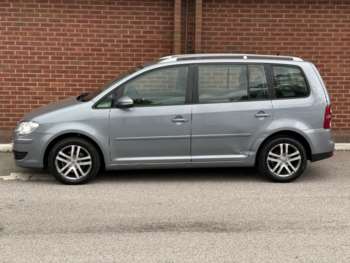 Used Volkswagen Touran 2009 for sale - 75018610: Photo