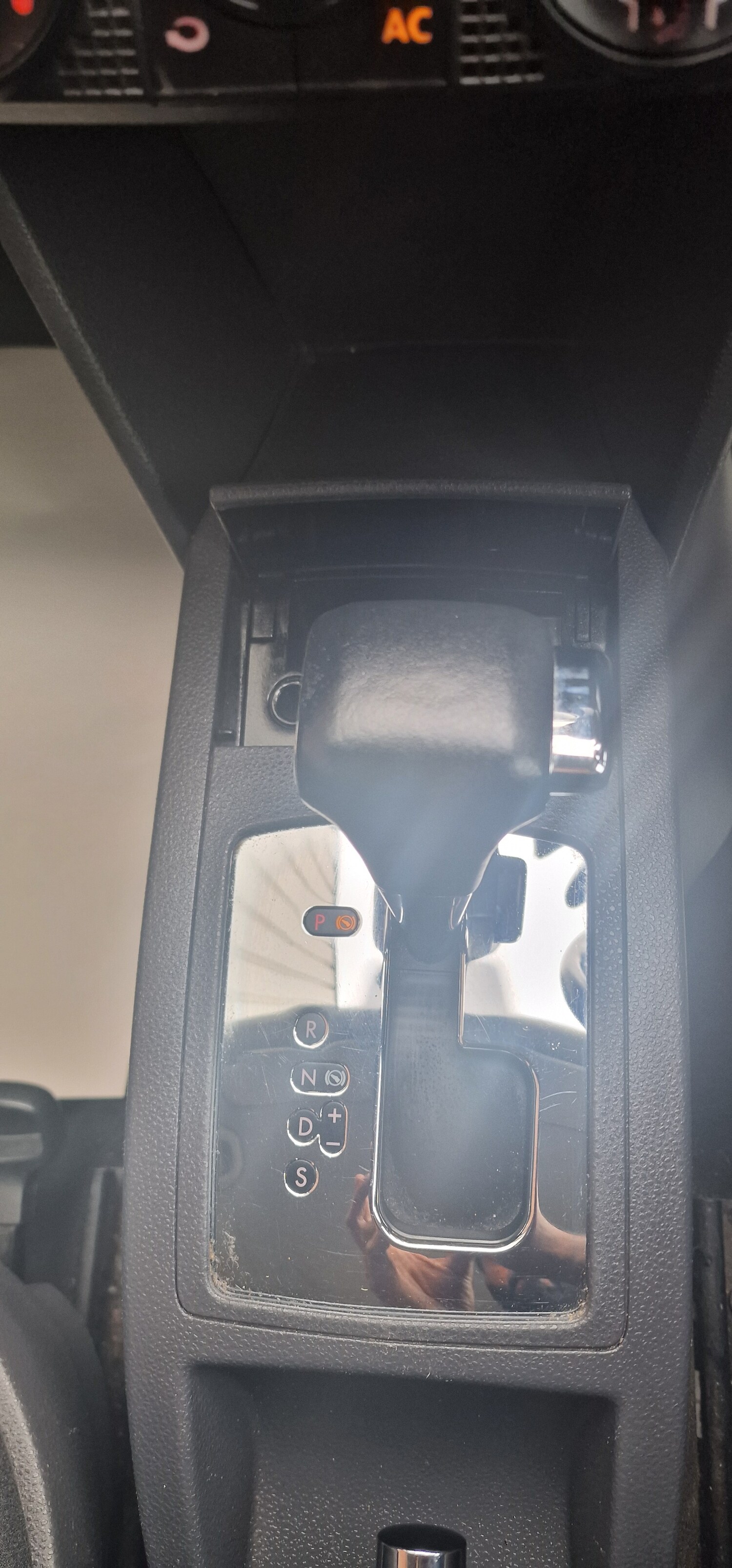 Used Volkswagen Polo 2009 for sale - 78095510: Photo 19