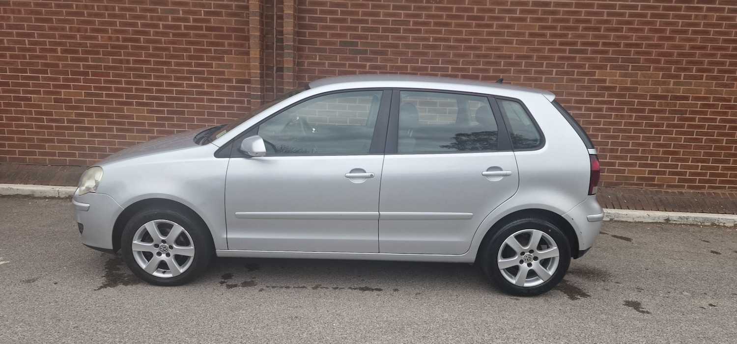 Used Volkswagen Polo 2009 for sale - 78095510: Photo 3