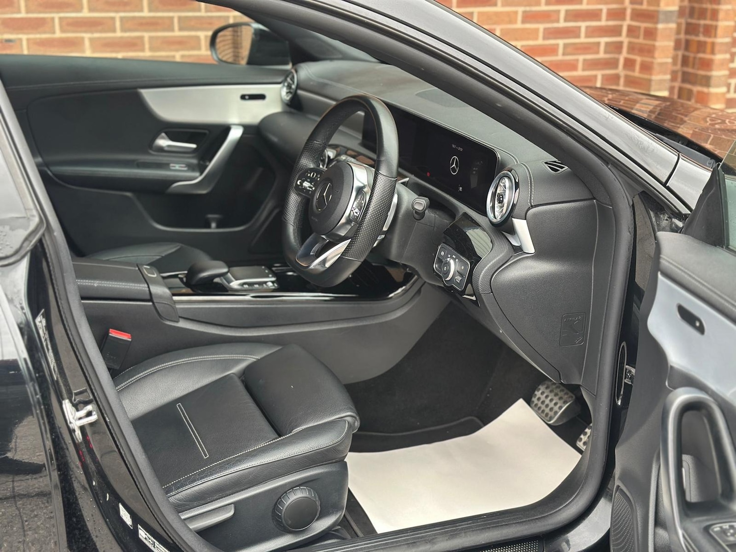 Used Mercedes-Benz CLA 2022 for sale - 75996673: Photo 8