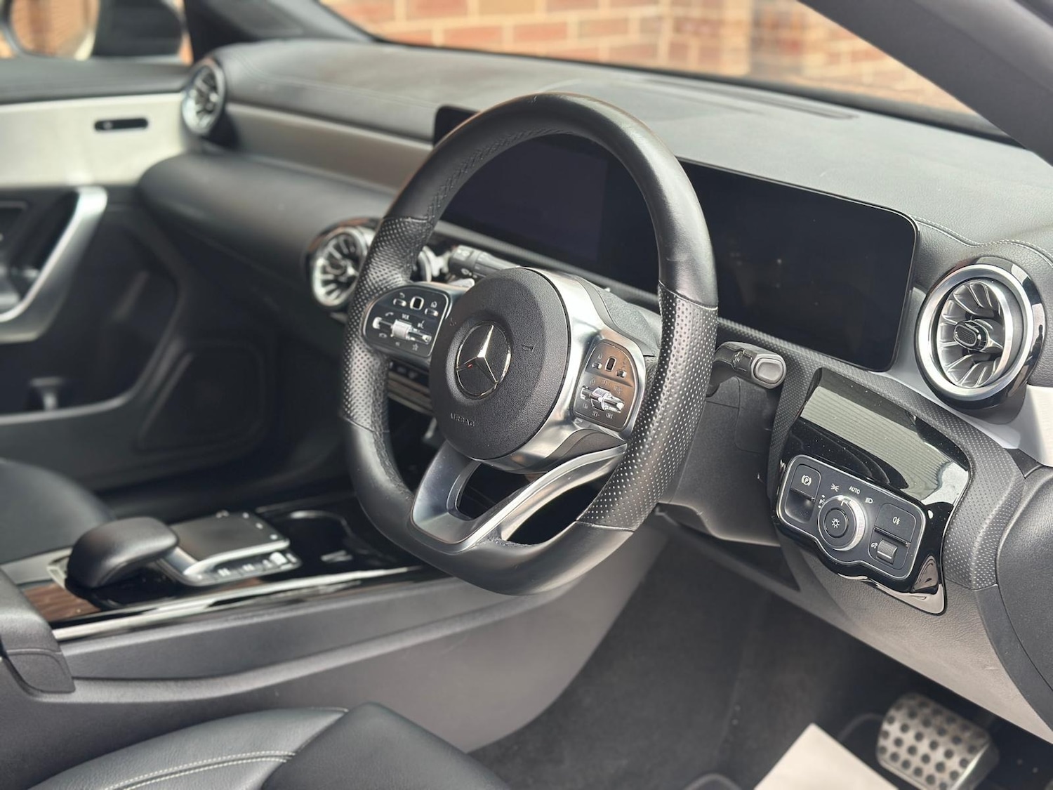 Used Mercedes-Benz CLA 2022 for sale - 75996673: Photo 9