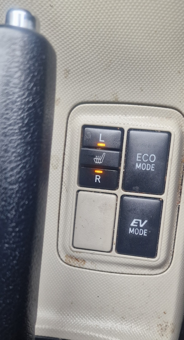 Used Toyota Aqua 2013 for sale - 75985024: Photo 17