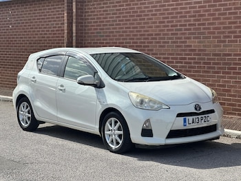 Used Toyota Aqua 2013 for sale - 75985024: Photo