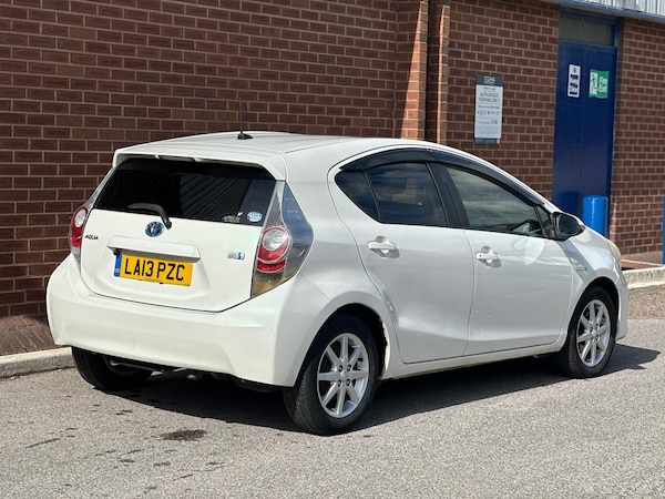 Used Toyota Aqua 2013 for sale - 75985024: Photo 6