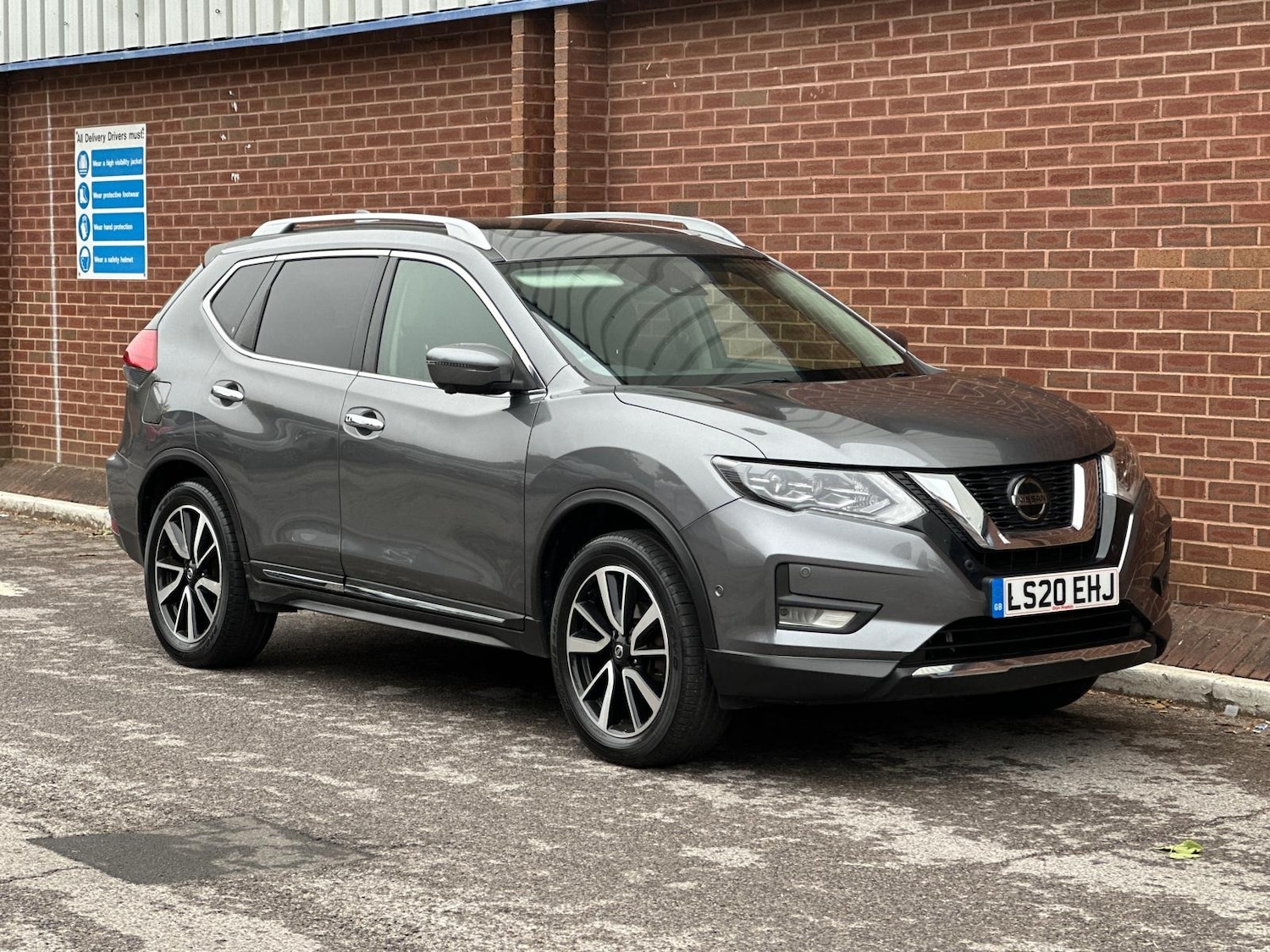 Used Nissan X-Trail 2020 for sale - 76274263: Photo 2