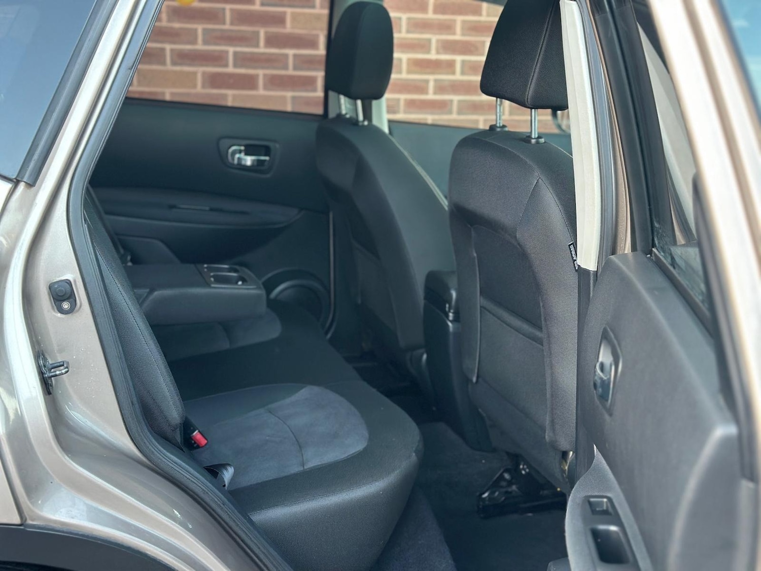 Used Nissan Qashqai 2013 for sale - 76603104: Photo 10