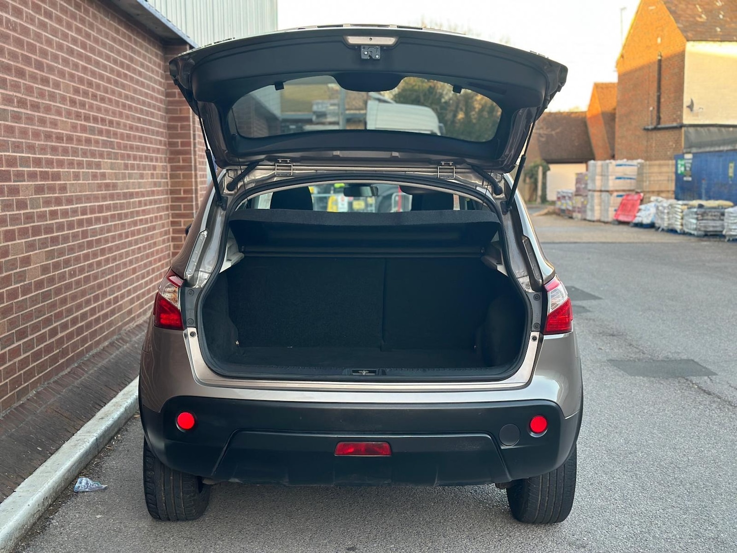 Used Nissan Qashqai 2013 for sale - 76603104: Photo 11