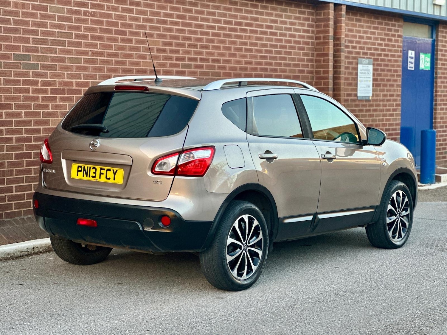 Used Nissan Qashqai 2013 for sale - 76603104: Photo 6