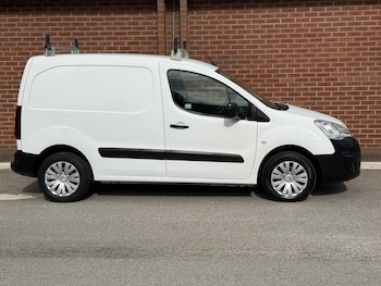 Used Citroen Berlingo 2017 for sale - 75380972: Photo