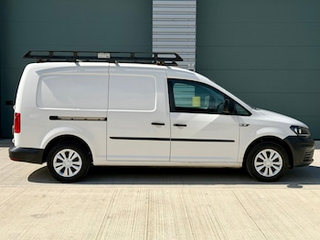 Used Volkswagen Caddy Maxi 2016 for sale - 78895074: Photo