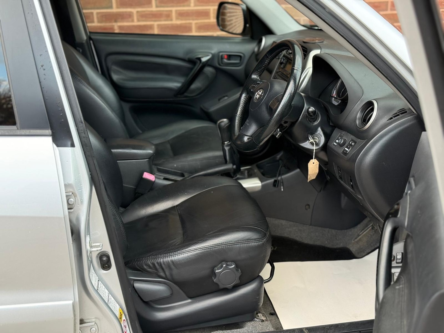 Used Toyota RAV4 2005 for sale - 76392408: Photo 8