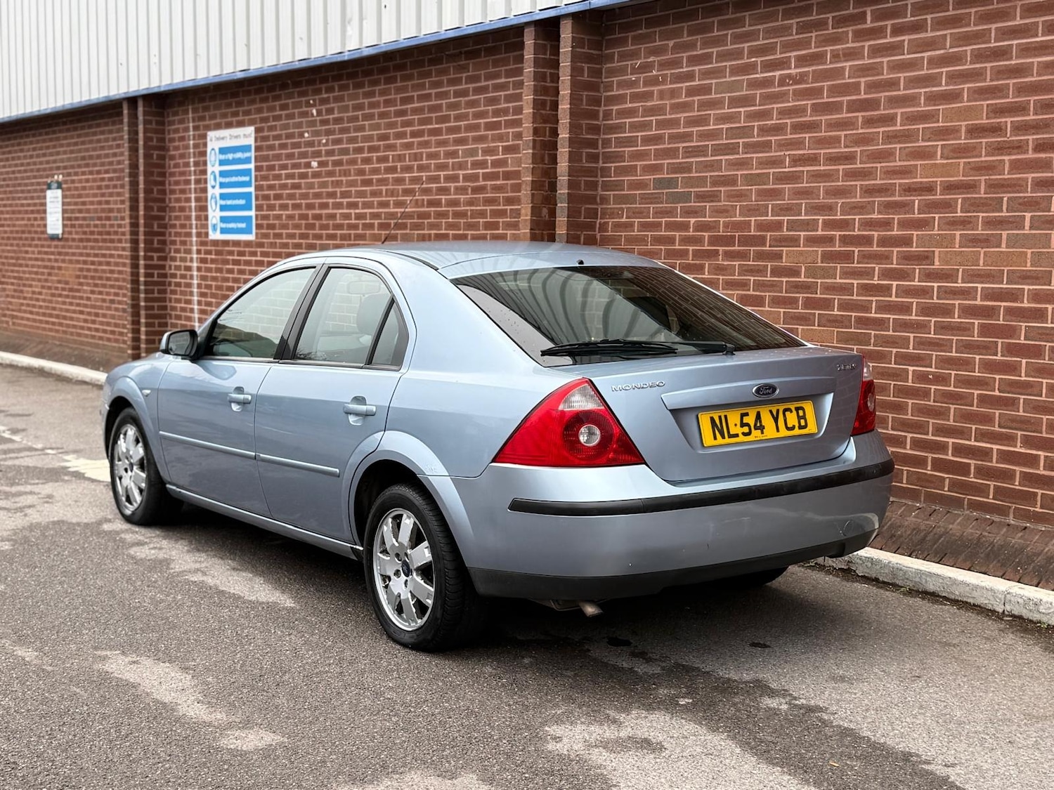 Used Ford Mondeo 2004 for sale - 76531359: Photo 5