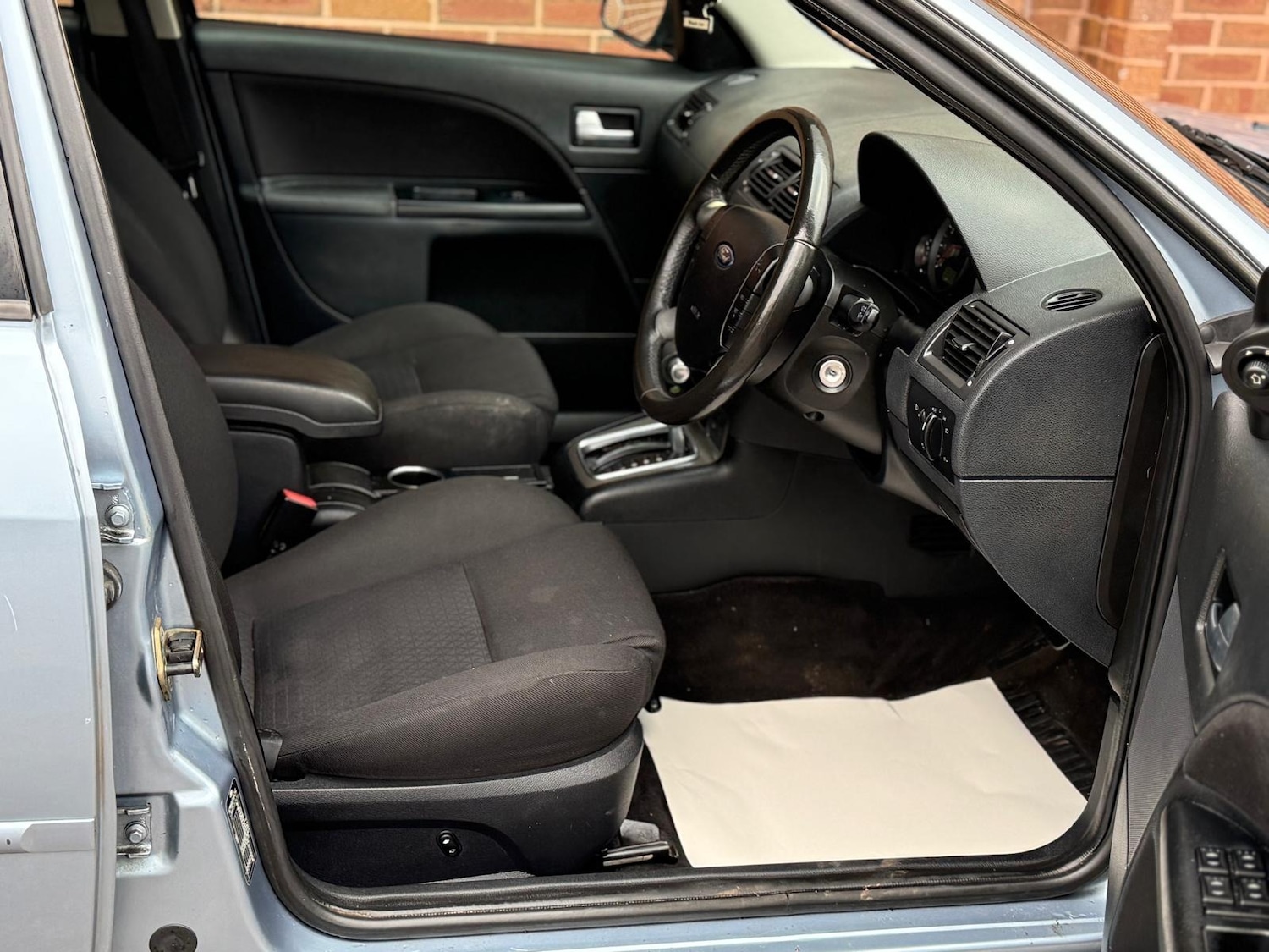 Used Ford Mondeo 2004 for sale - 76531359: Photo 8