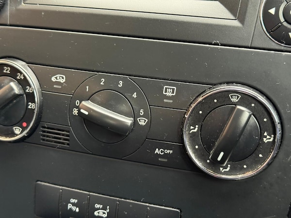 Used Mercedes-Benz A-Class 2012 for sale - 74868947: Photo 13