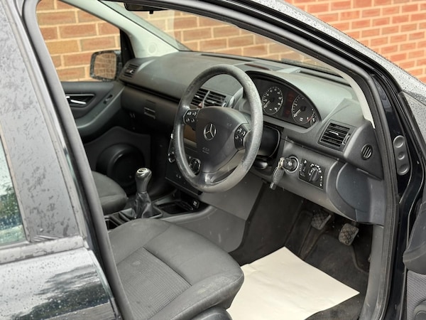 Used Mercedes-Benz A-Class 2012 for sale - 74868947: Photo 8