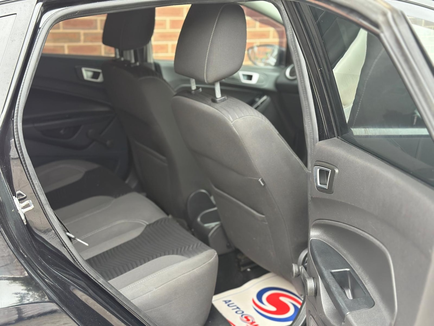 Used Ford Fiesta 2017 for sale - 76274875: Photo 10