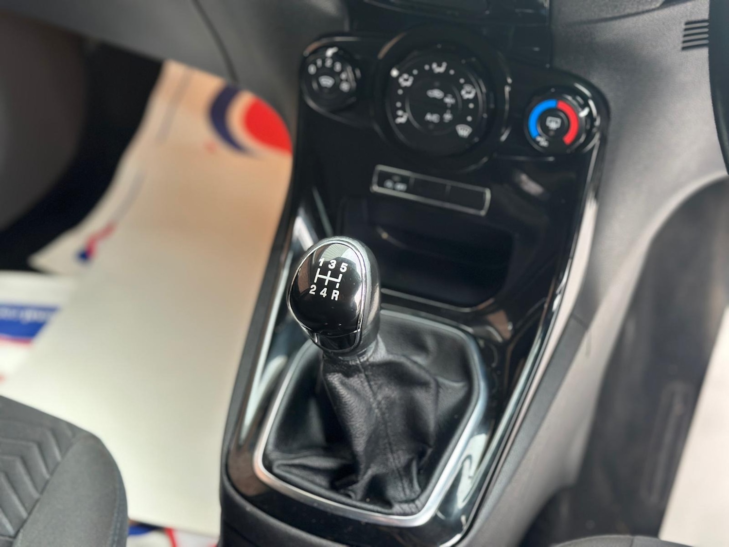 Used Ford Fiesta 2017 for sale - 76274875: Photo 19