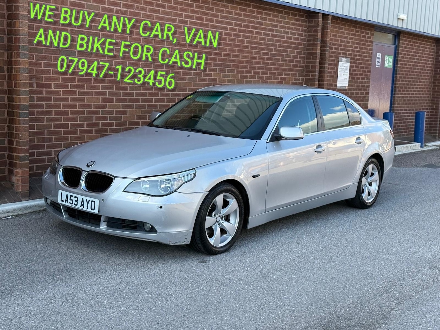 Used BMW 5 Series 2004 for sale - 76145743: Photo 1