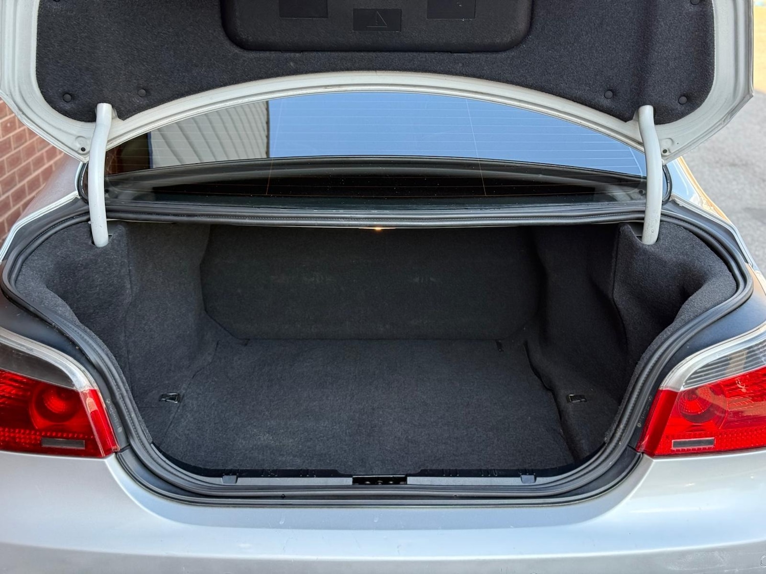 Used BMW 5 Series 2004 for sale - 76145743: Photo 11