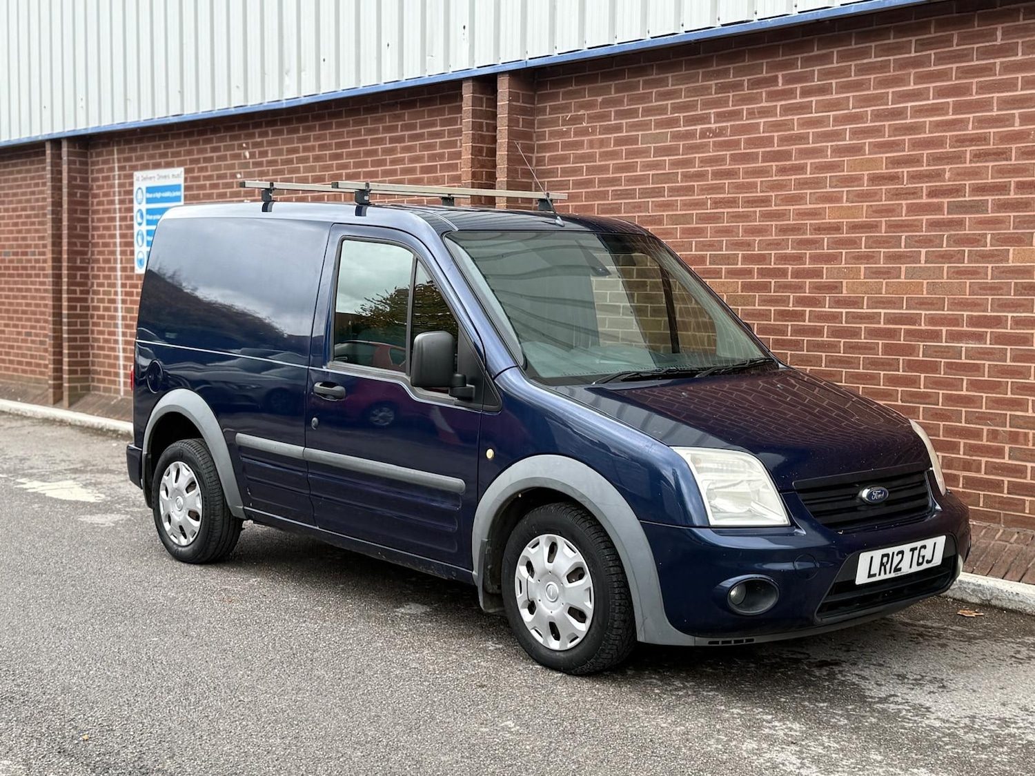 Used Ford Transit Connect 2012 for sale - 76468836: Photo 2
