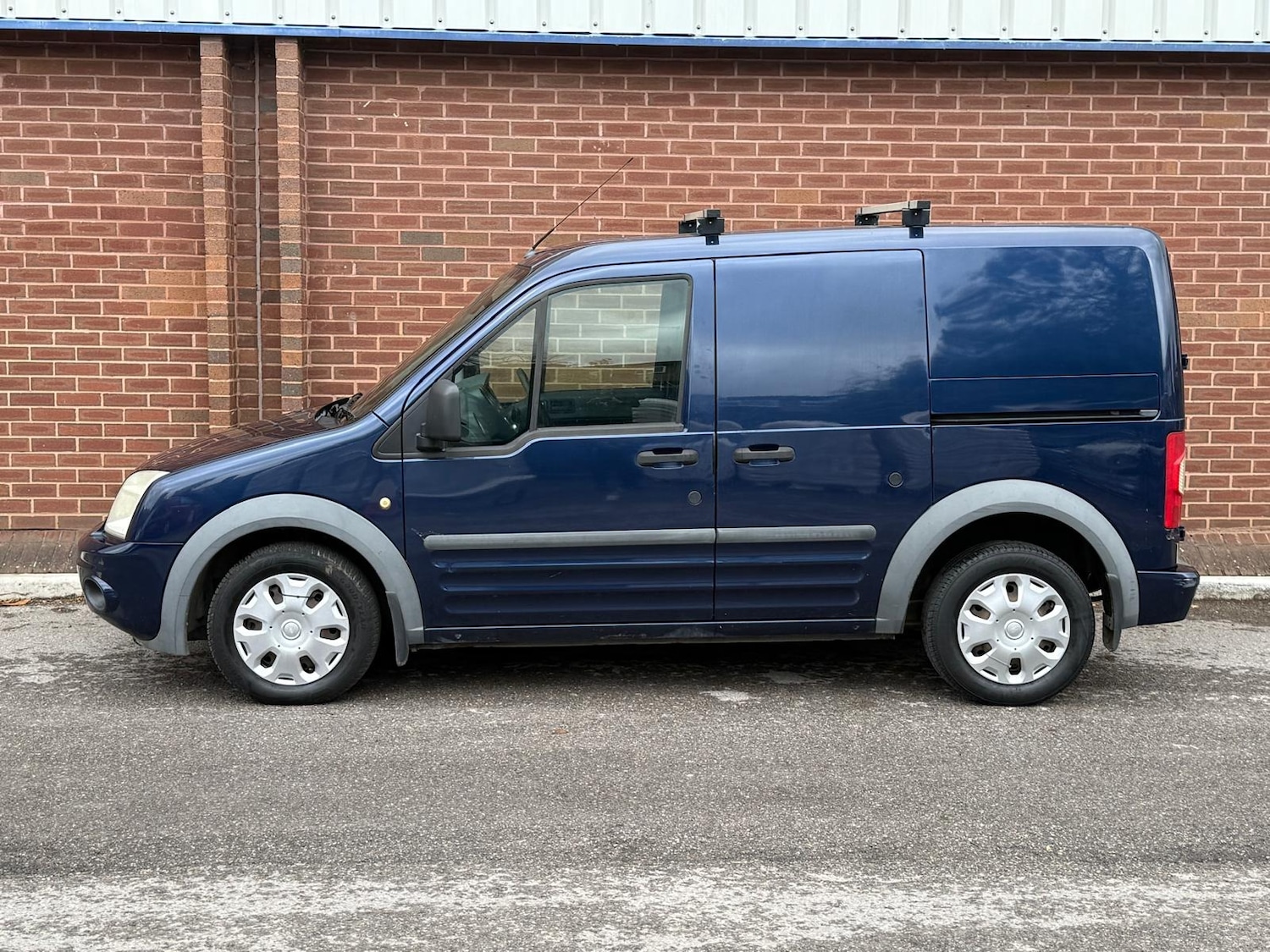 Used Ford Transit Connect 2012 for sale - 76468836: Photo 3