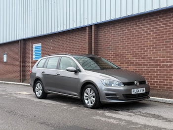 Used Volkswagen Golf 2014 for sale - 76834990: Photo