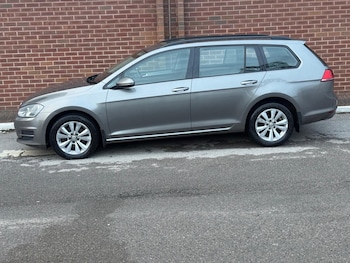 Used Volkswagen Golf 2014 for sale - 76834990: Photo