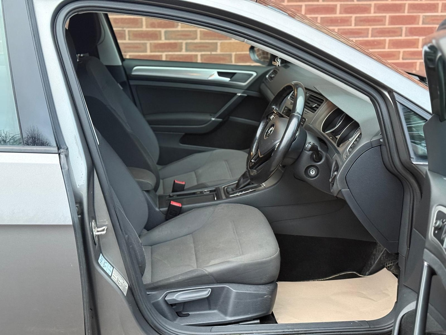 Used Volkswagen Golf 2014 for sale - 76834990: Photo 8