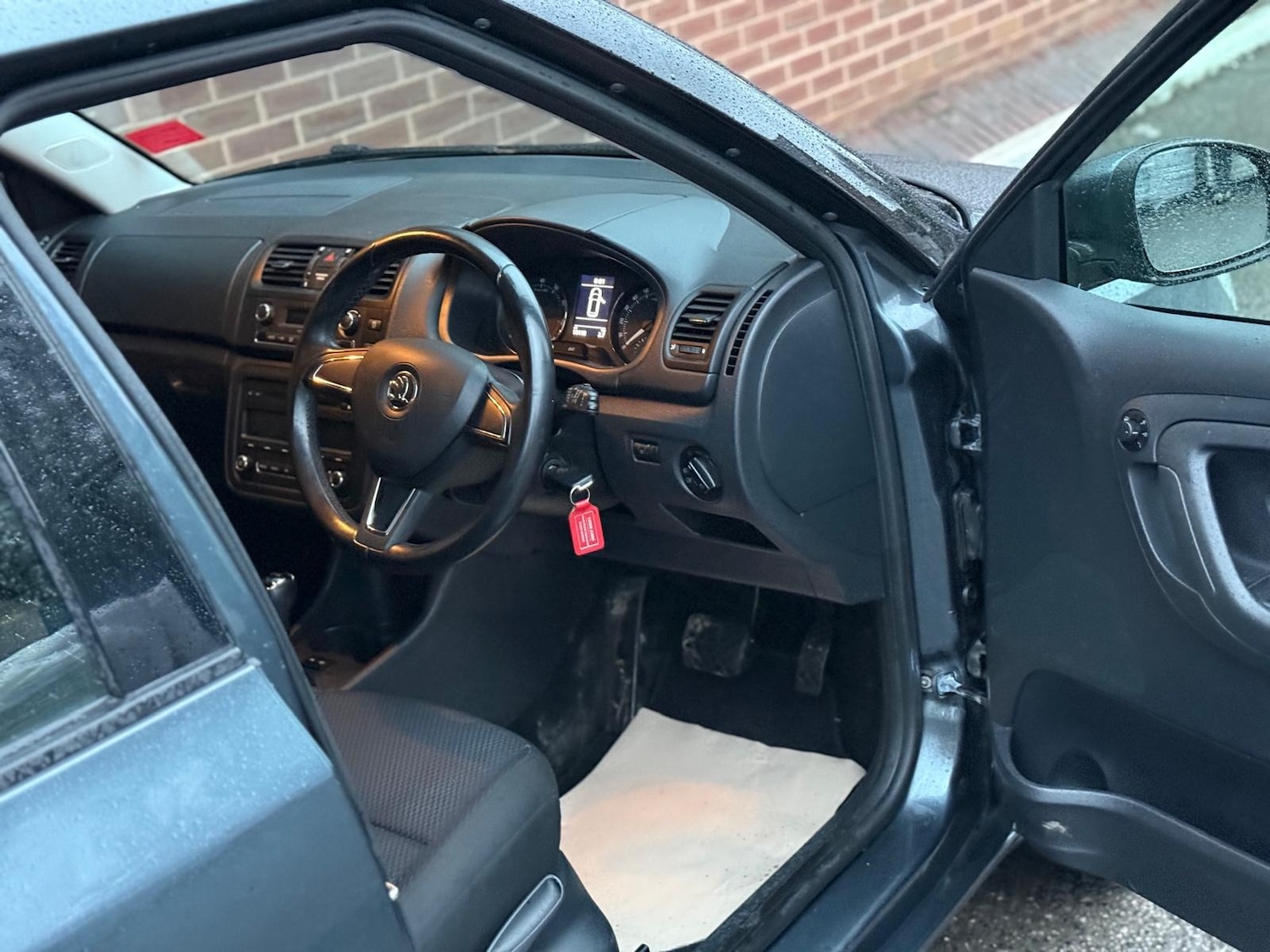 Used Skoda Fabia 2014 for sale - 76881624: Photo 9