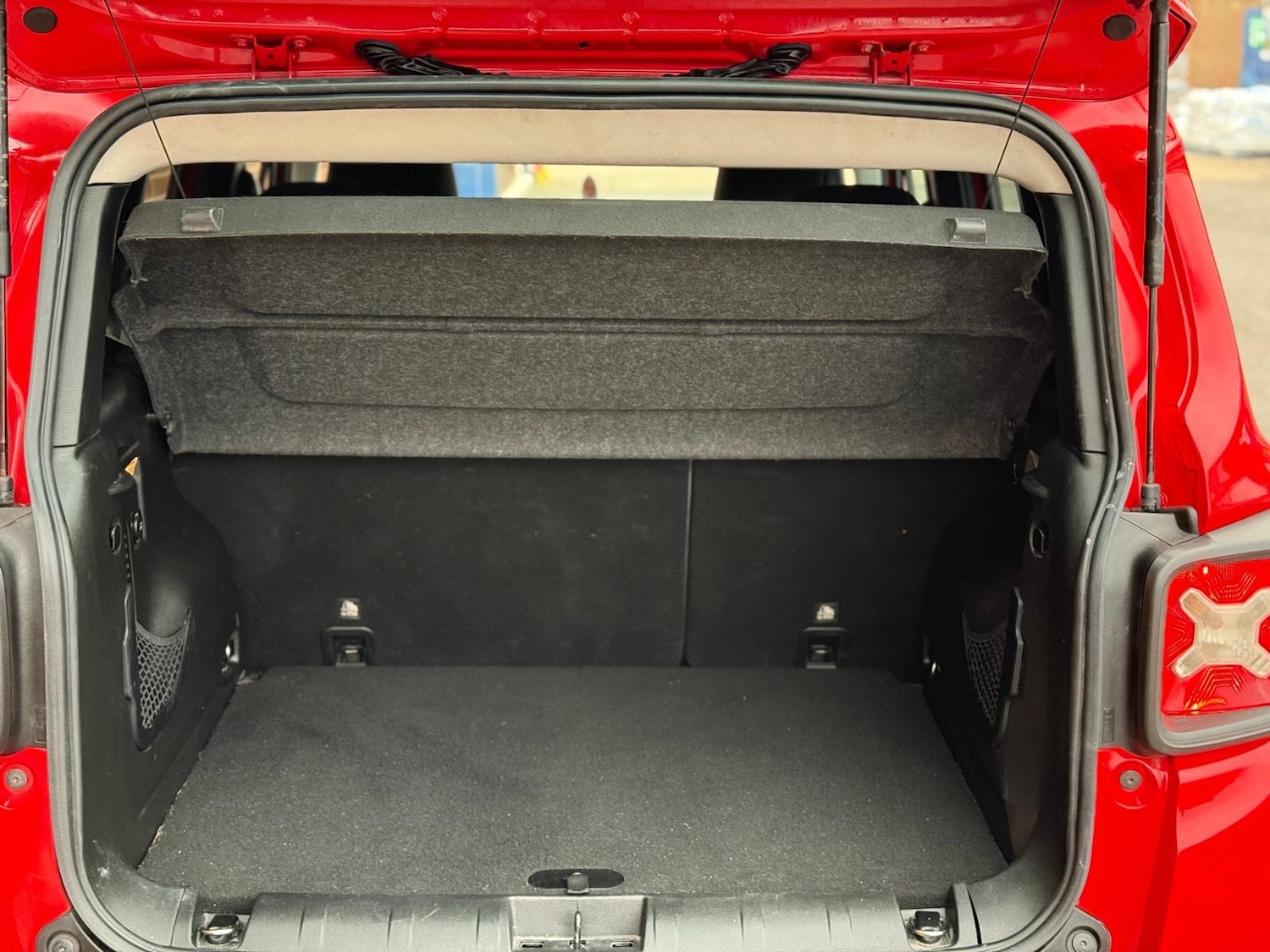 Used Jeep Renegade 2016 for sale - 77061550: Photo 11