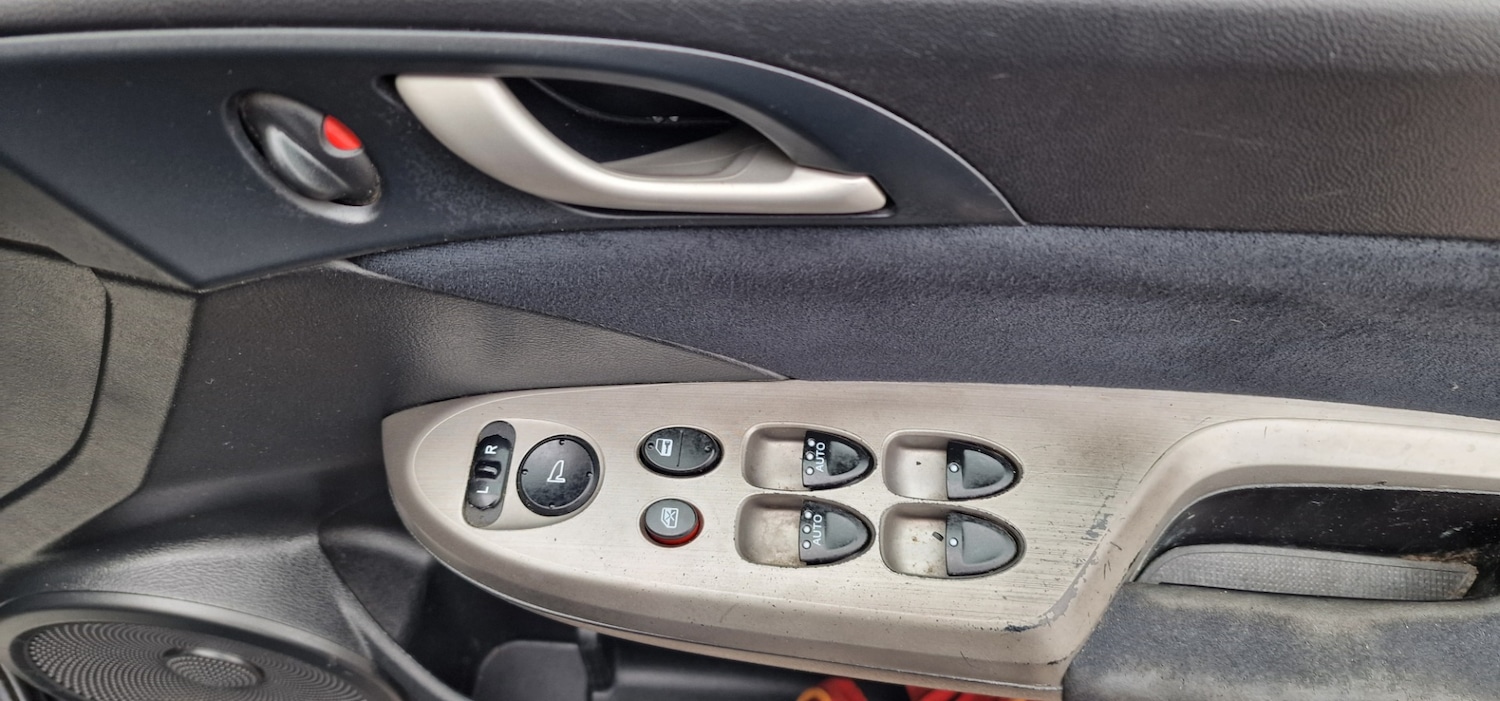 Used Honda Civic 2009 for sale - 78106410: Photo 14